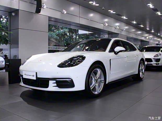 保时捷 Panamera 2017款 Panamera 4S Sport Turismo 2.9T 保时捷 Panamera 2017款 Panamera 4S Sport Turismo 2.9T