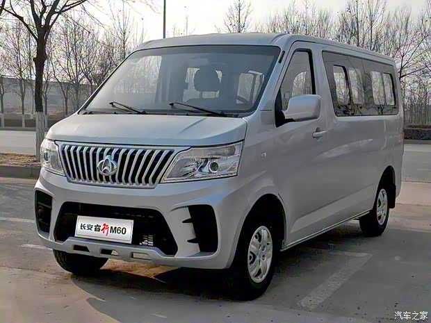长安轻型车 睿行M60 2019款 1.5L基本型国V 7座4G15S 长安轻型车 睿行M60 2019款 1.5L基本型国V 7座4G15S