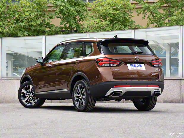 华晨中华 中华V7 2018款 280T 自动旗舰型 5座 华晨中华 中华V7 2018款 280T 自动旗舰型 5座