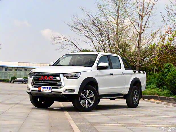 江淮汽车 帅铃T8 2018款 2.0T两驱豪华型大双HFC4DB2-1D1 江淮汽车 帅铃T8 2018款 2.0T两驱豪华型大双HFC4DB2-1D1