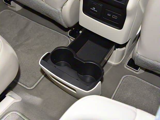 GMC ACADIA 2019款 Denali
