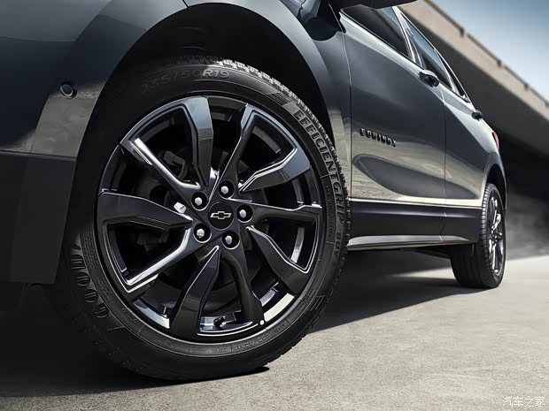 上汽通用雪佛兰 探界者 2021款 基本型 上汽通用雪佛兰 探界者 2021款 基本型