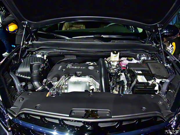 上汽通用别克 昂科威 2020款 28T 四驱全能运动旗舰型