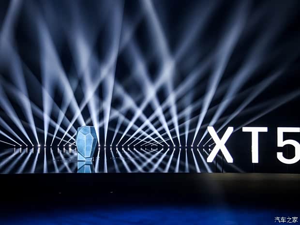 上汽通用凯迪拉克 凯迪拉克XT5 2016款 28T 四驱铂金版