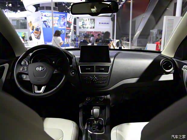 一汽奔腾 奔腾X40 2016款 基本型 一汽奔腾 奔腾X40 2016款 基本型