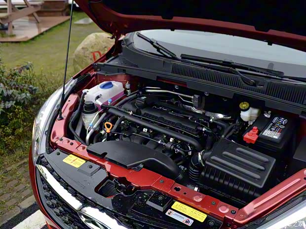 奇瑞汽車 艾瑞澤5 2016款 手動(dòng)基本型