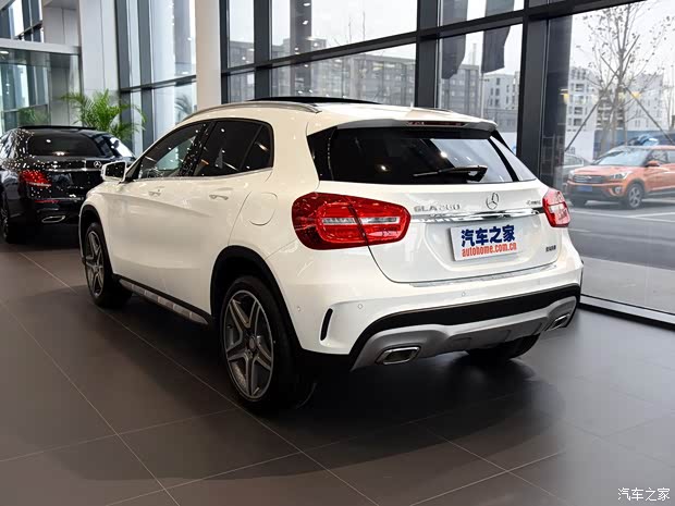 北京奔驰 奔驰GLA 2016款 GLA 260 4MATIC 运动型 北京奔驰 奔驰GLA 2016款 GLA 260 4MATIC 运动型