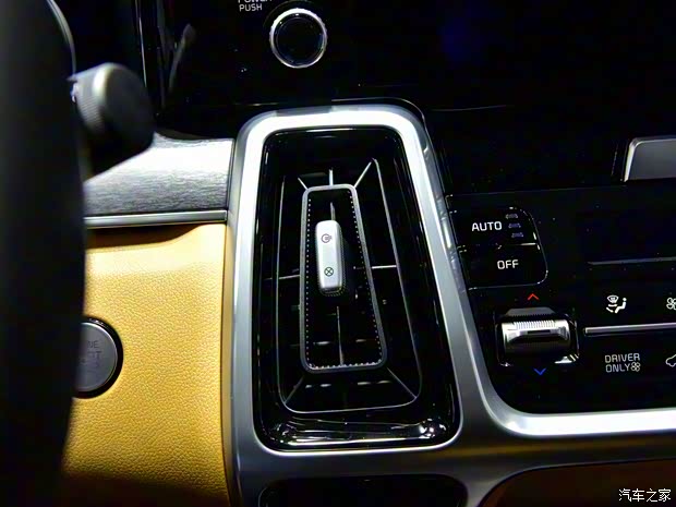 起亚(进口) 索兰托 2021款 基本型