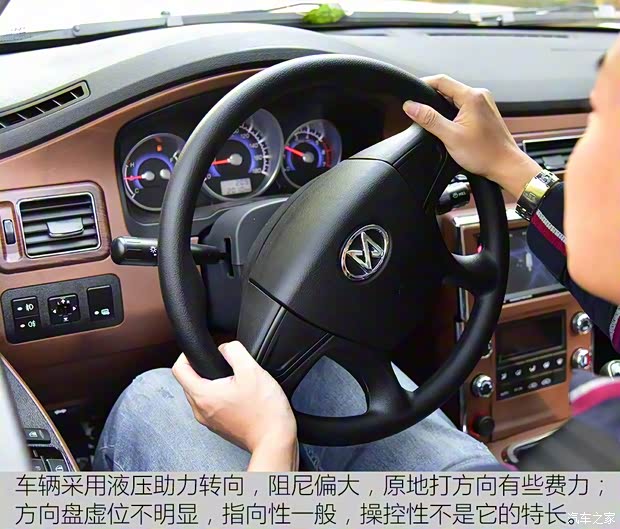 江铃集团轻汽 骐铃T100 2017款 2.2L三面开豪华版双排V22