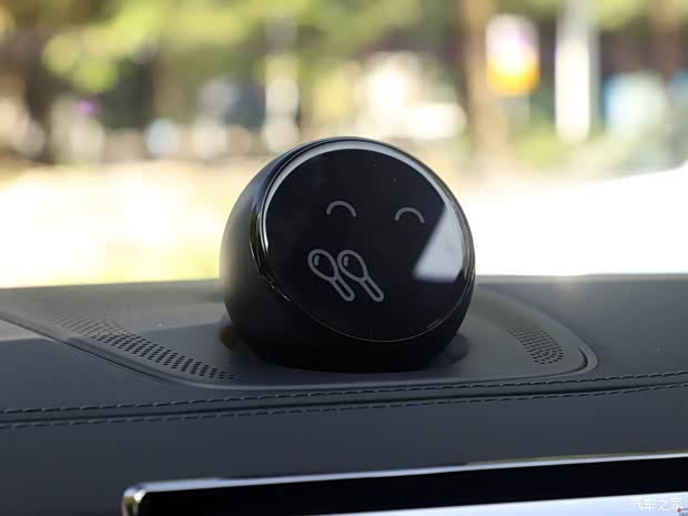 蔚来 蔚来ES8 2020款 415KM 签名版 七座版 蔚来 蔚来ES8 2020款 415KM 签名版 七座版