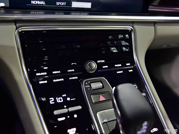 保時捷 Panamera 2017款 Panamera 4 E-Hybrid 行政加長版 2.9T