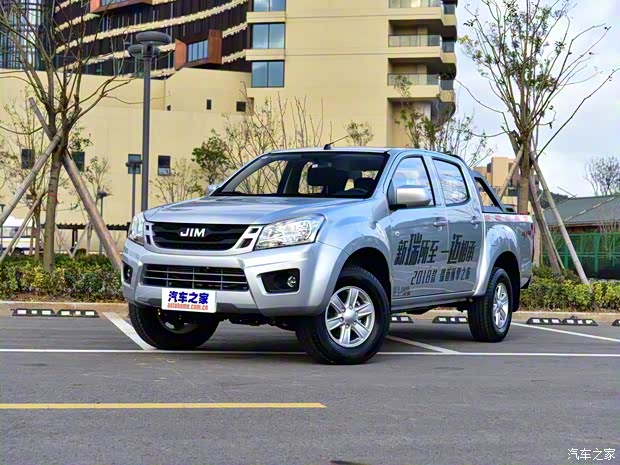 江西五十铃 瑞迈 2018款 2.5T四驱柴油豪华款JE4D25Q5A 江西五十铃 瑞迈 2018款 2.5T四驱柴油豪华款JE4D25Q5A