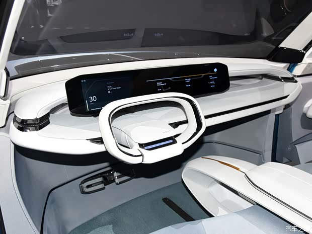 起亚(进口) 起亚EV9 2023款 基本型 起亚(进口) 起亚EV9 2023款 基本型