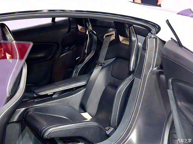 保時(shí)捷 Mission E 2015款 Concept