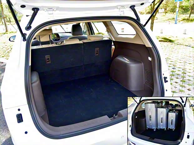 上汽通用五菱 寶駿310W 2017款 1.5L 手動豪華型