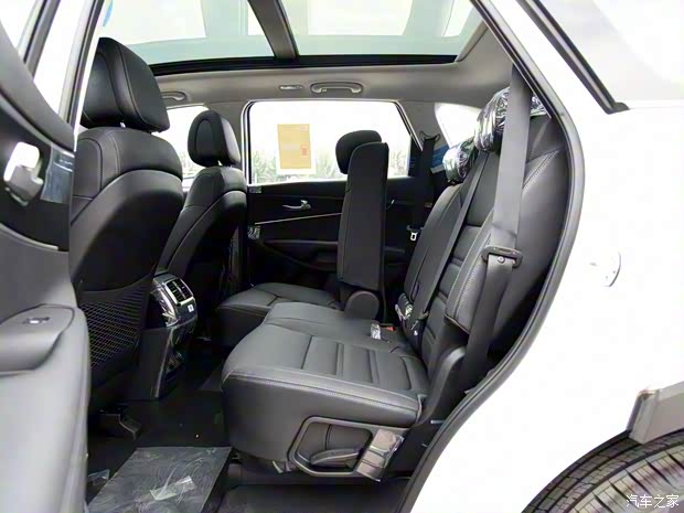 起亚(进口) 索兰托 2016款 索兰托L 2.4L 汽油4WD定制版 5座 国V