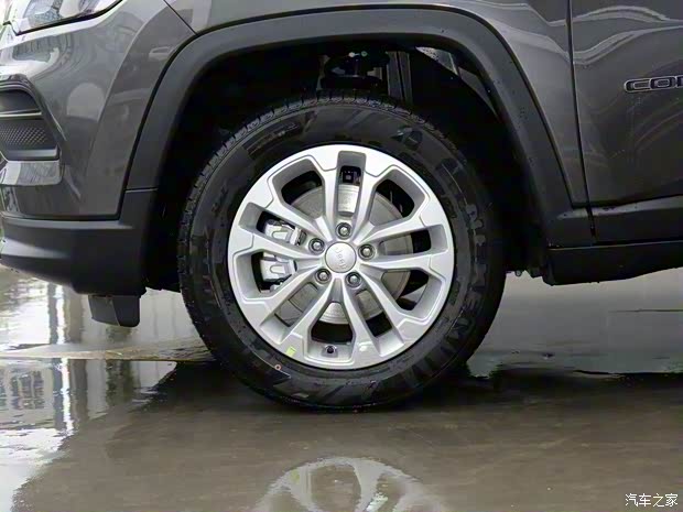 广汽菲克Jeep 指南者 2021款 自动领先版