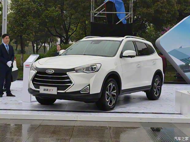 江淮汽车 瑞风S7 2017款 1.5T 自动舒适型 江淮汽车 瑞风S7 2017款 1.5T 自动舒适型