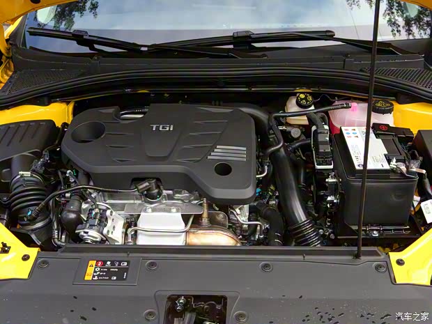 上汽集团 名爵5 2021款 300TGI DCT青奢风潮版 上汽集团 名爵5 2021款 300TGI DCT青奢风潮版