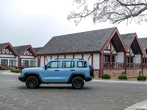 长城汽车 坦克300 2021款 2.0T 致敬莫奈限定版 长城汽车 坦克300 2021款 2.0T 致敬莫奈限定版