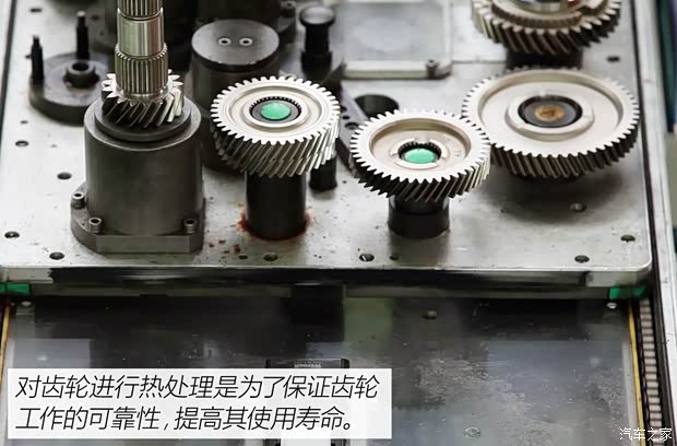 Jeep(进口) 自由侠 2015款 基本型 Jeep(进口) 自由侠 2015款 基本型