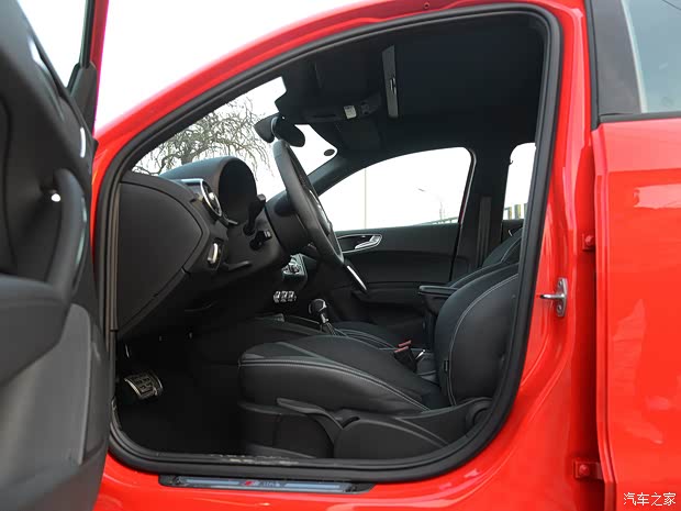 奥迪(进口) 奥迪A1 2016款 30 TFSI Sportback豪华型