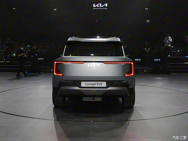 起亞(進口) 起亞EV5 2023款 基本型