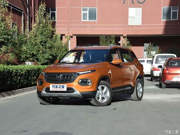 上汽通用五菱 寶駿510 2017款 1.5L 自動時尚型