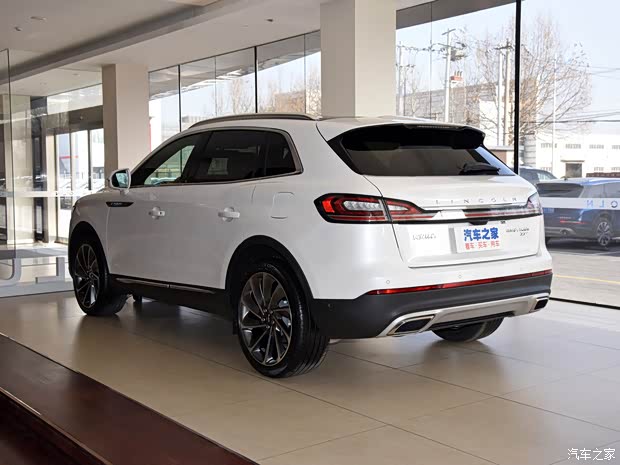 长安林肯 航海家 2021款 2.7T 四驱尊耀版