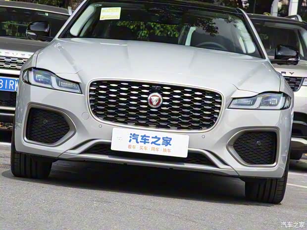 奇瑞捷豹路虎 捷豹XFL 2023款 XFL 2.0T P250 兩驅(qū)尊享豪華版