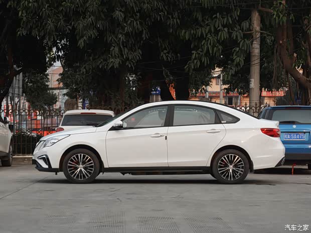 東風(fēng)風(fēng)行 風(fēng)行S50EV 2021款 豪華型