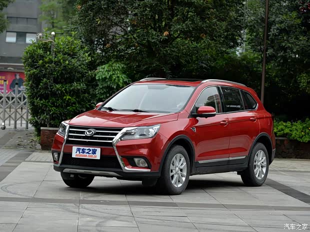 北汽银翔 北汽幻速S6 2016款 1.5T 手动时尚型