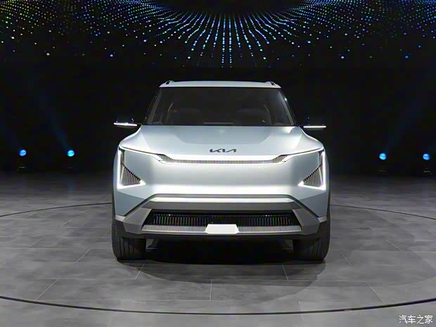 起亞(進口) 起亞EV5 2023款 基本型