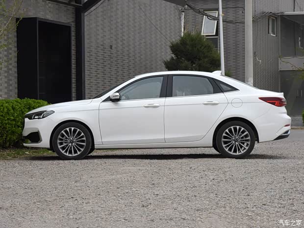 长安福特 福睿斯 2021款 1.5L 自动高配版 长安福特 福睿斯 2021款 1.5L 自动高配版