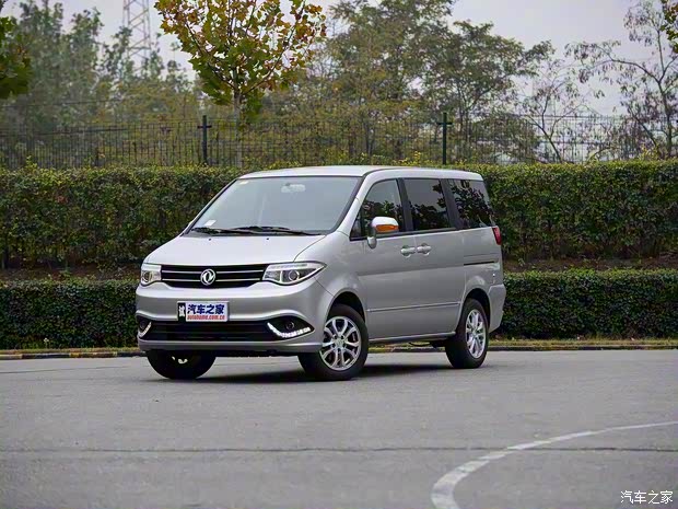 鄭州日產(chǎn) 帥客 2016款 1.6L 手動豪華型 鄭州日產(chǎn) 帥客 2016款 1.6L 手動豪華型