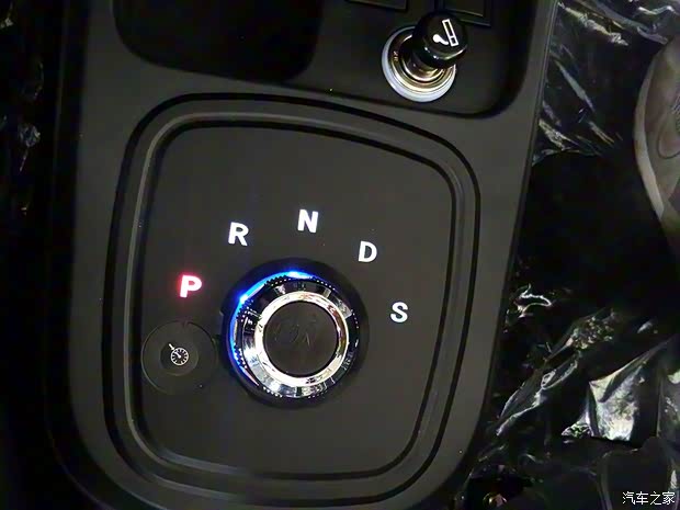 重慶力帆 力帆330 2015款 EV豪華型 重慶力帆 力帆330 2015款 EV豪華型