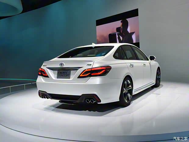 豐田(進(jìn)口) 皇冠(進(jìn)口) 2018款 Concept 豐田(進(jìn)口) 皇冠(進(jìn)口) 2018款 Concept