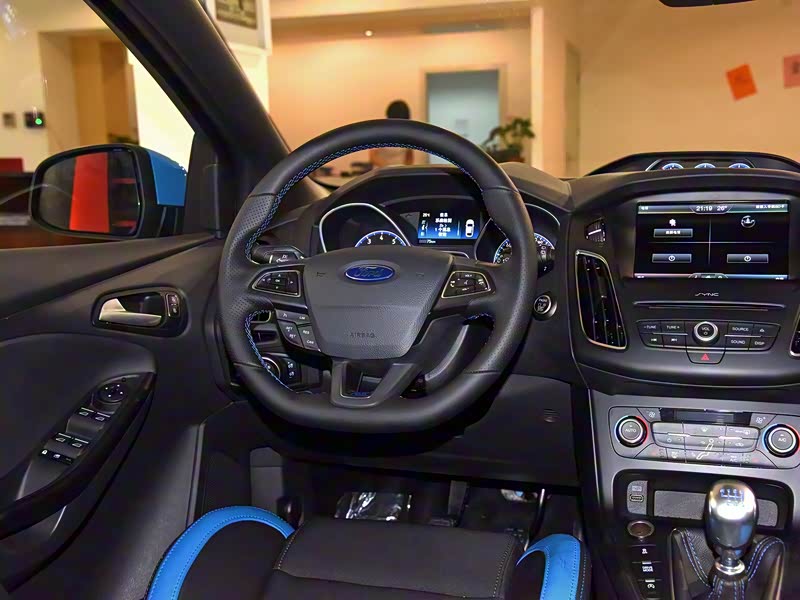 福克斯(进口) 2016款 2.3T RS 运动版 3501235