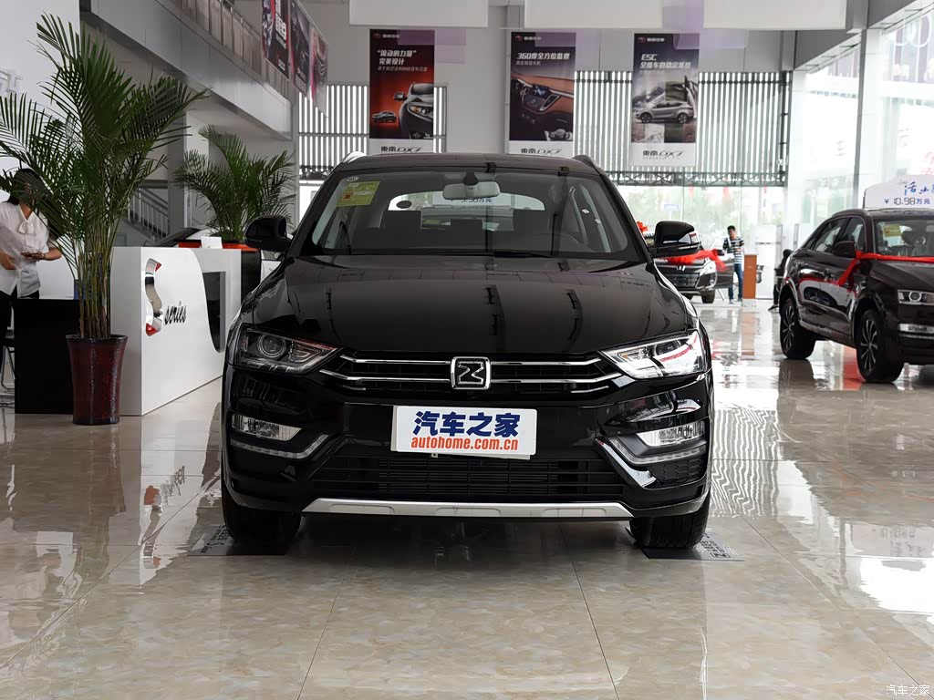 众泰汽车 众泰sr7 2016款 1.5t 手动魔方之路版 国iv