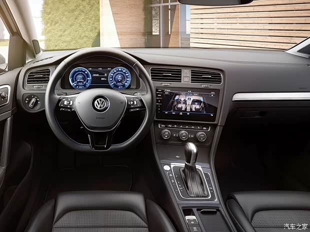 大眾(進(jìn)口) 高爾夫(進(jìn)口) 2017款 電動(dòng)版