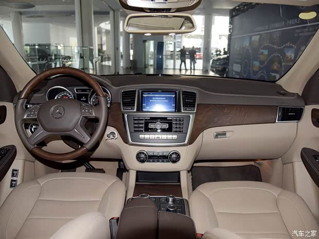 奔驰(进口) 奔驰GL级 2015款 GL 400 4MATIC动感型