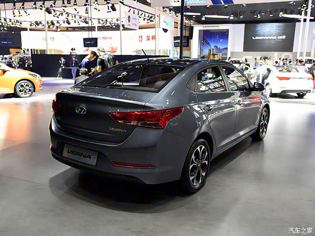 北京现代 悦纳 2016款 基本型