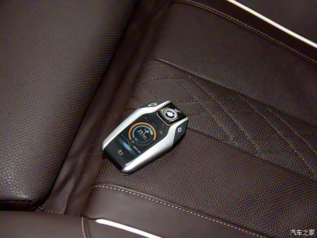 宝马(进口) 宝马7系 2016款 740Li 领先型 宝马(进口) 宝马7系 2016款 740Li 领先型