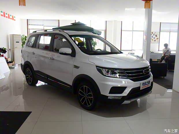 SWM斯威汽车 SWM斯威X3 2017款 1.6L 手动时尚型