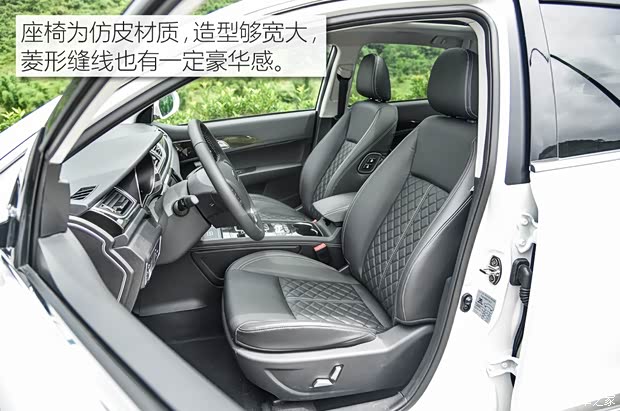 众泰汽车 众泰Z560 2017款 1.5T CVT旗舰型