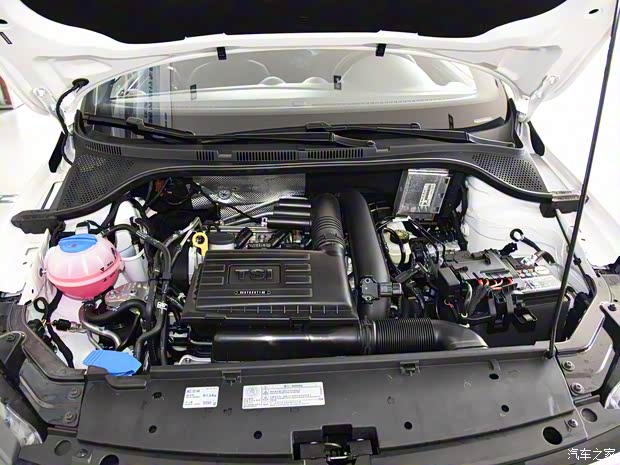 一汽-大众 捷达 2017款 1.4TSI 自动运动版 一汽-大众 捷达 2017款 1.4TSI 自动运动版