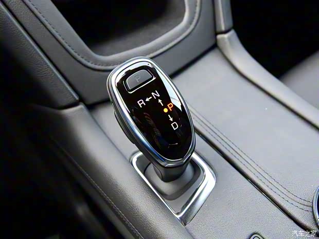 上汽通用凯迪拉克 凯迪拉克XT5 2018款 25T 技术型