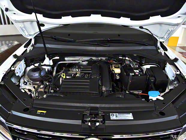 大众(进口) Tiguan 2017款 280TSI 舒适版 大众(进口) Tiguan 2017款 280TSI 舒适版