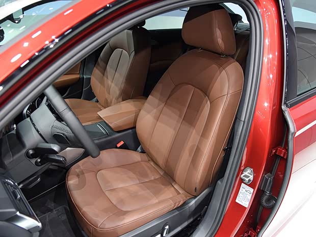 一汽-大眾奧迪 奧迪A6L 2018款 30周年年型 35 TFSI 運(yùn)動(dòng)型