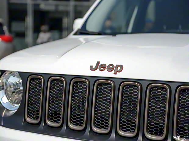 广汽菲克Jeep 自由侠 2016款 2.0L 自动四驱75周年致敬版